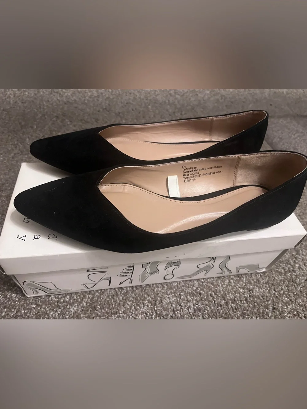 Women's Black Pointed Toe Suede Flats